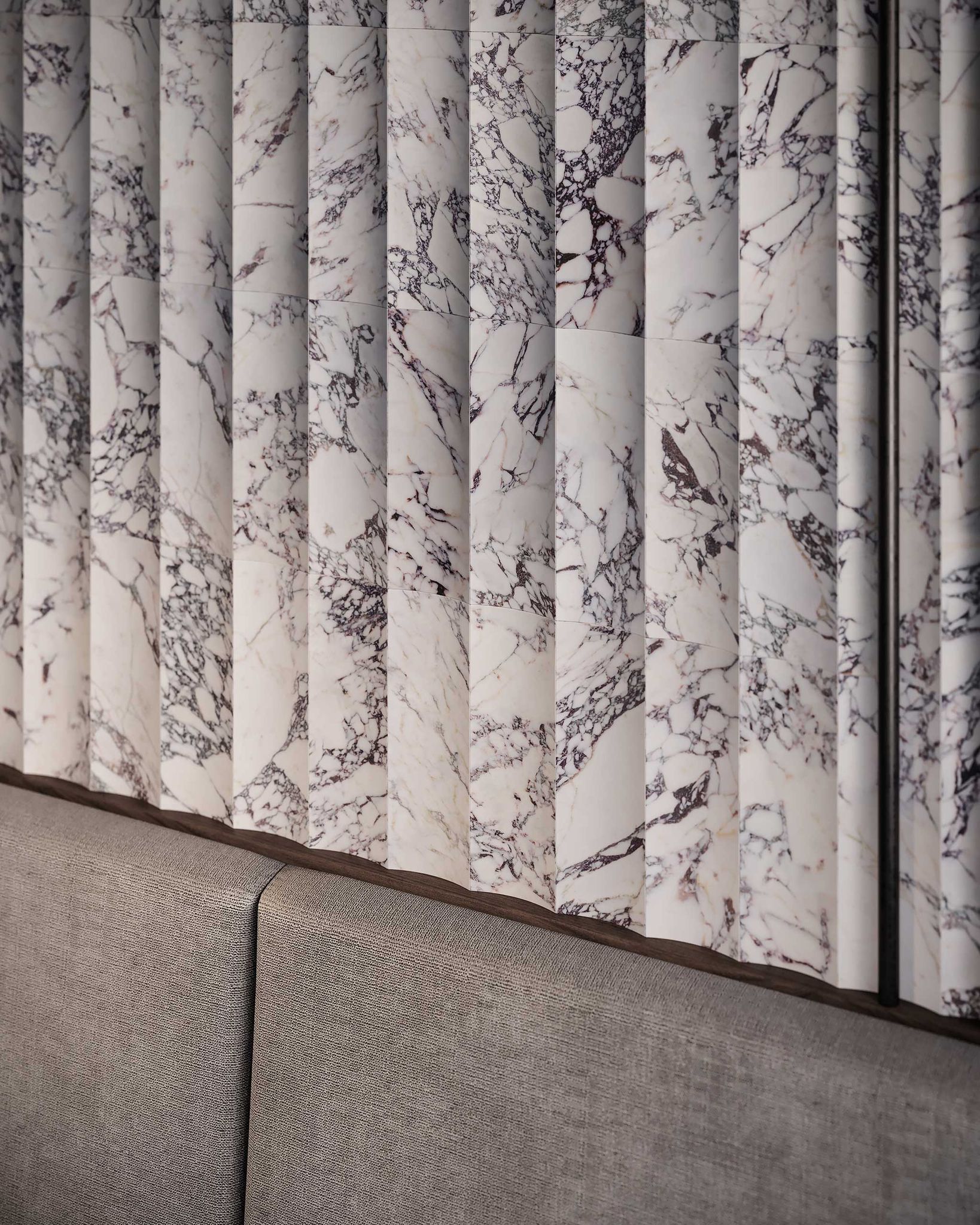 Viola Roccia 12x24 Curva | Aromaz Home