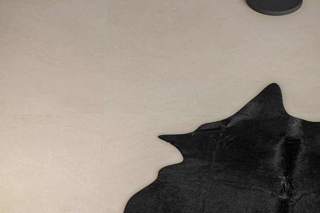 Royal Stoneworks SOVEREIGN CREAM 1 | Aromaz Home