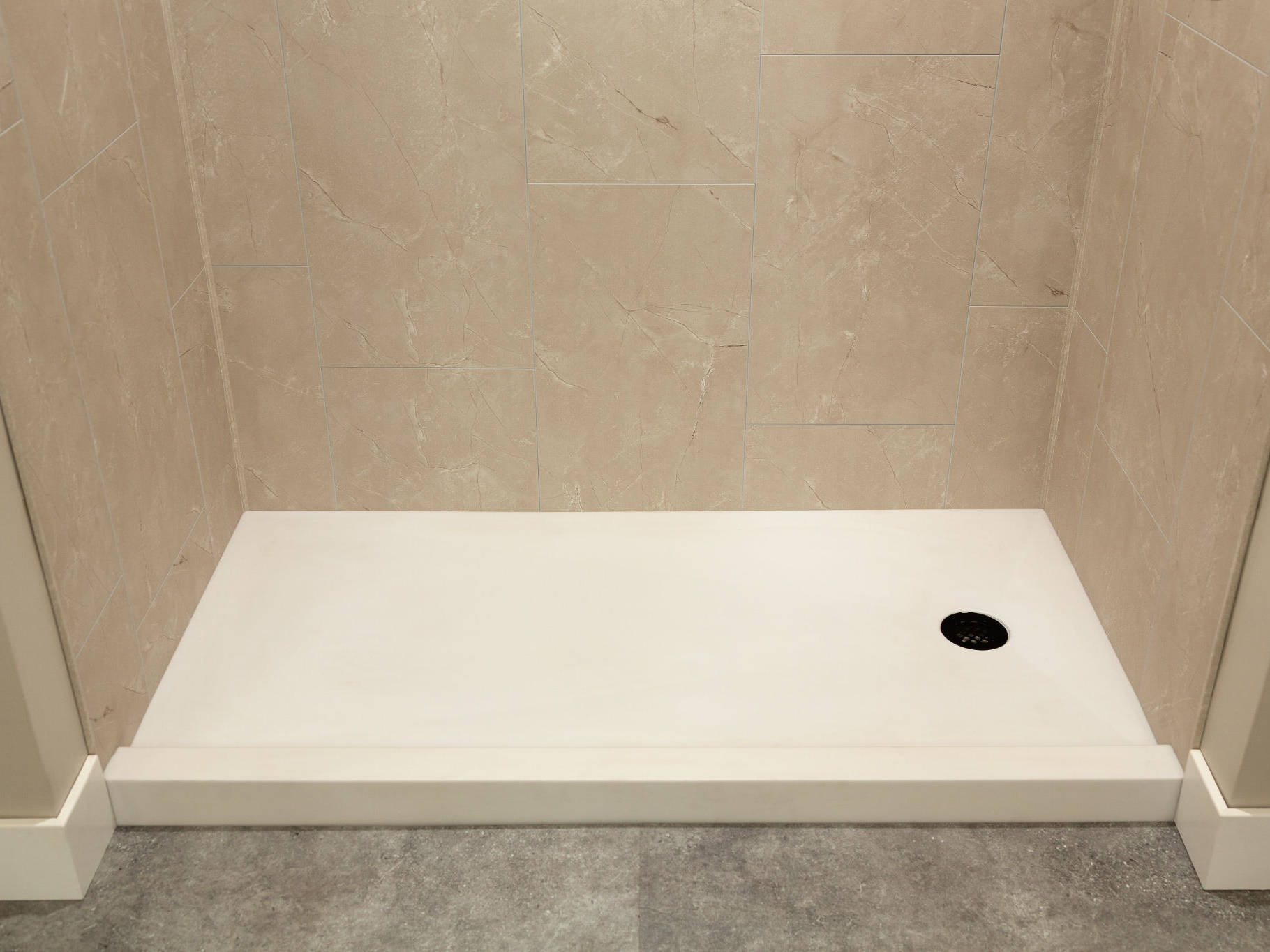 Vivid White 0 | Aromaz Home